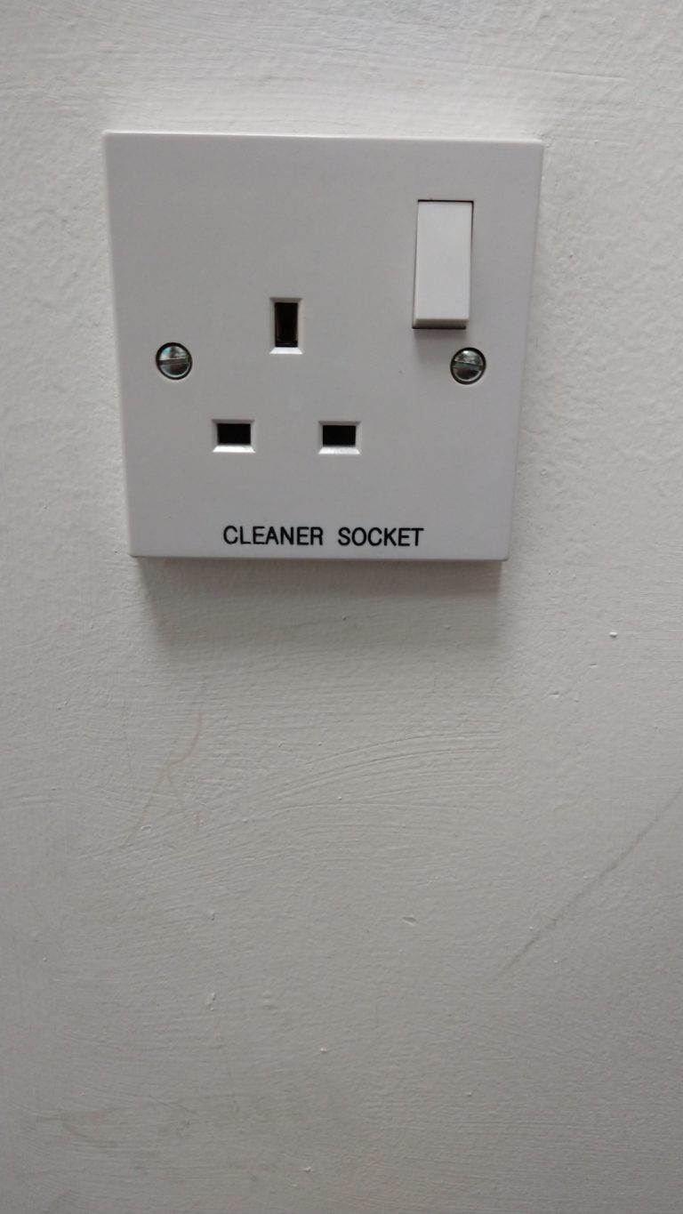 Socket